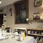 Guest house Aux Petits Bonheurs 3*